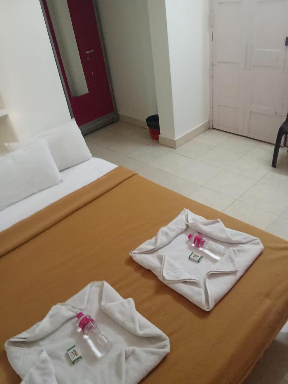 Hotel Orginal Residency Коллам Номер фото